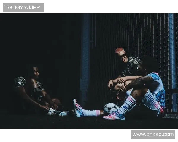 足球明星联名篮球鞋新款发布引领潮流运动时尚风潮